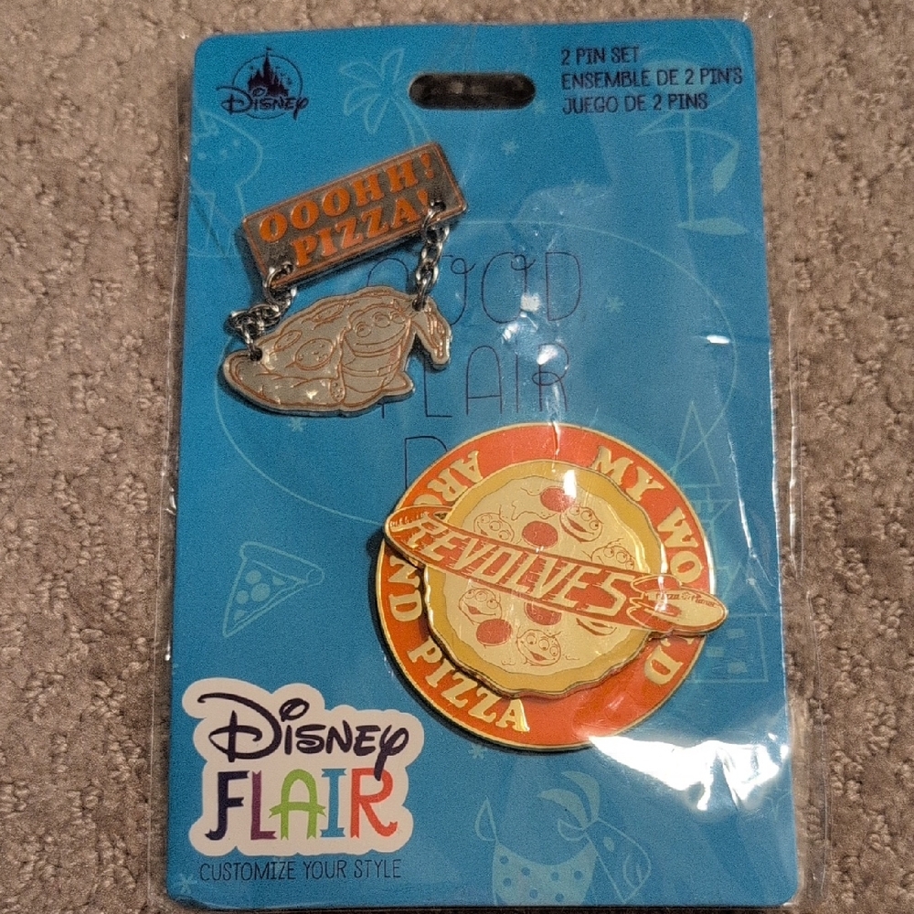 Disney Parks Flair Toy Story Aliens And Pizza 2 Pin Duo NWT